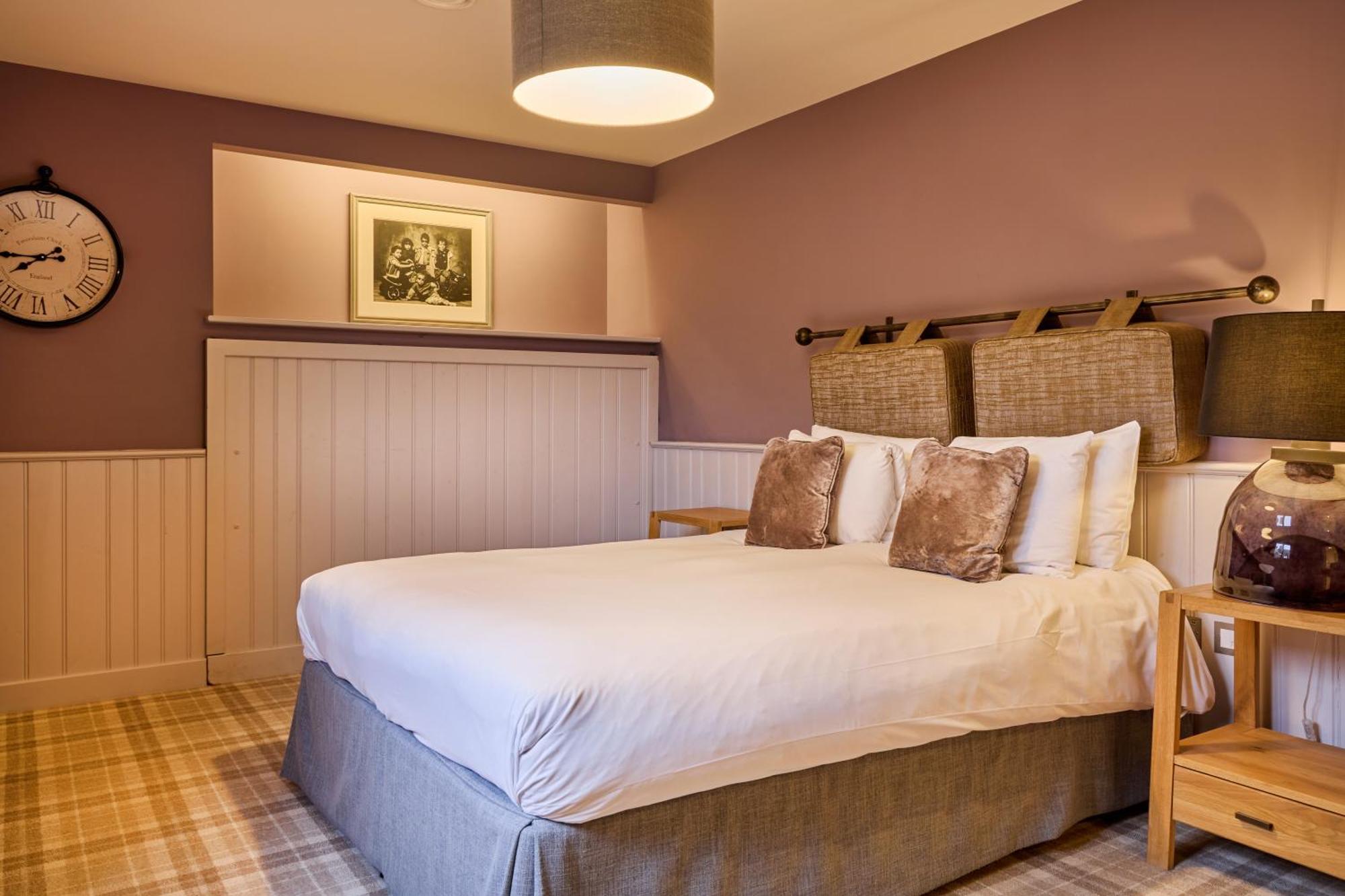 Готель The Harcourt Arms Stanton Harcourt Номер фото A bedroom at The Swan