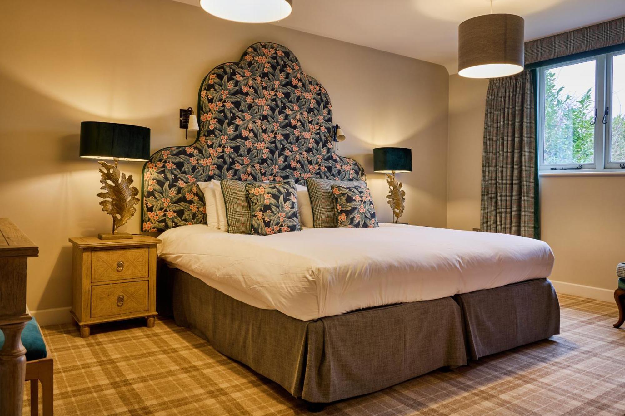 Готель The Harcourt Arms Stanton Harcourt Номер фото A bedroom at The Old parsonage