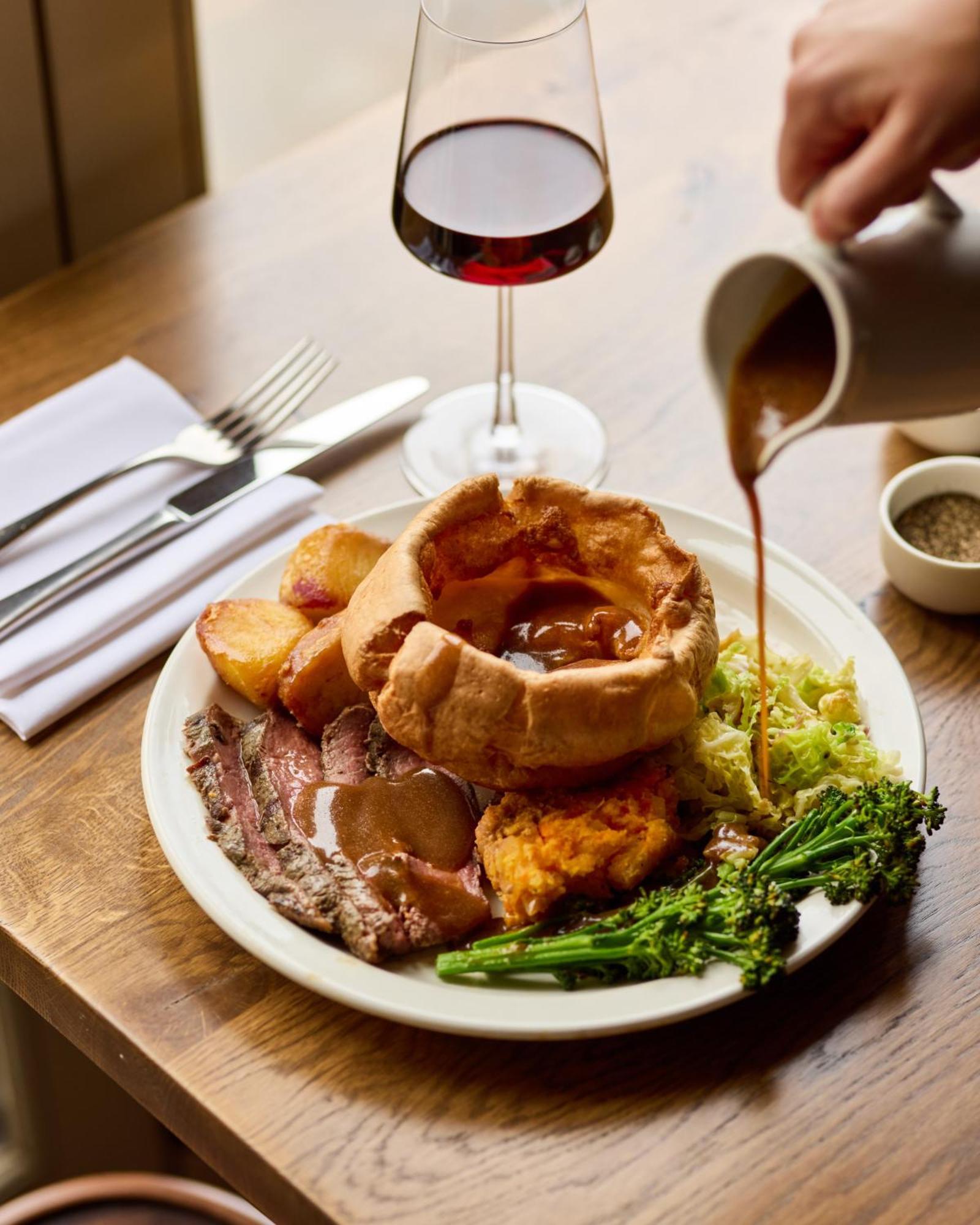 Готель The Harcourt Arms Stanton Harcourt Екстер'єр фото A Sunday roast